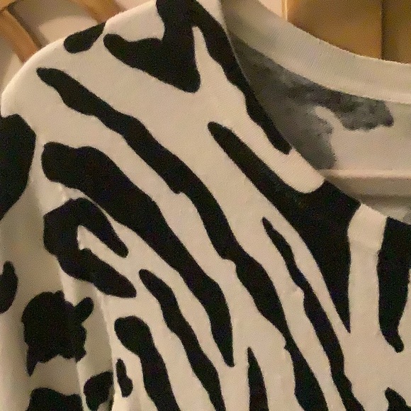 Cardigan Zebra print by Designers original size L  Black & white great c… - Picture 5 of 8